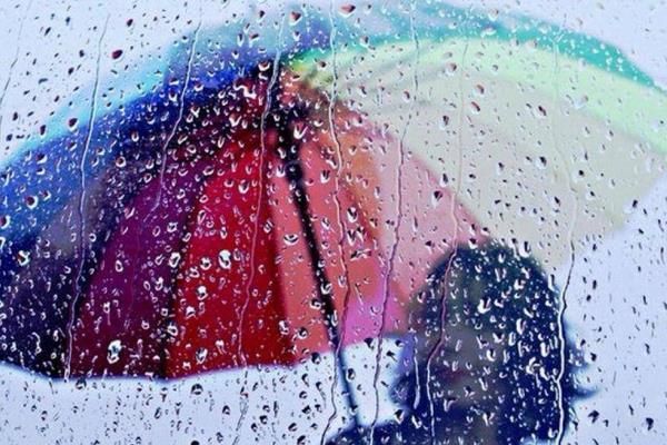 梦见被大雨淋湿(是暗示要小心谨慎吗)