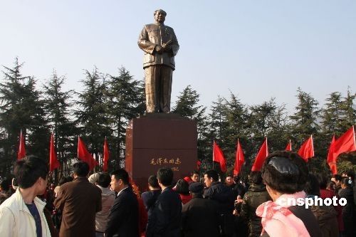 韶山晚上有什么好玩的地方吗(除了毛泽东广场还有哪些风景不错的地方)