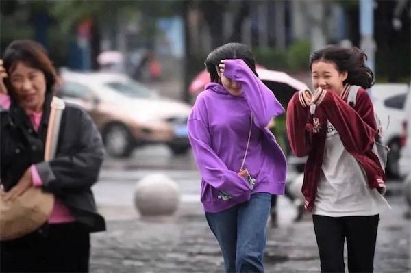 未来一周天气(要穿什么衣服呢)