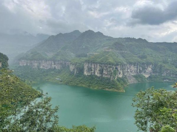 重庆周边3日游自驾游(金佛山和仙女山哪个更值得去)