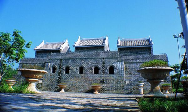 京明度假村(适合亲子游玩吗)