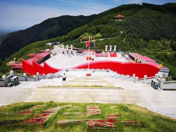 六盘山旅游(还是去感受红军长征的历史呢)