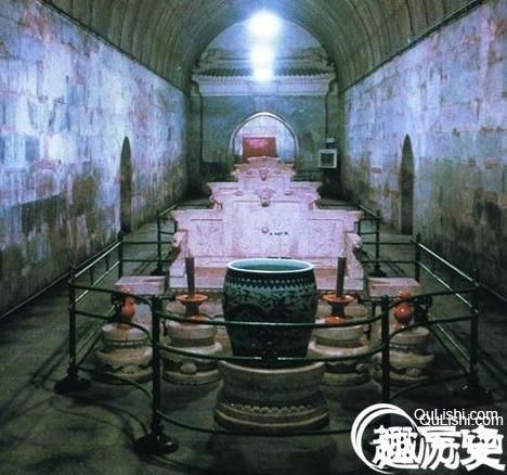 明显陵(里面有什么秘密)