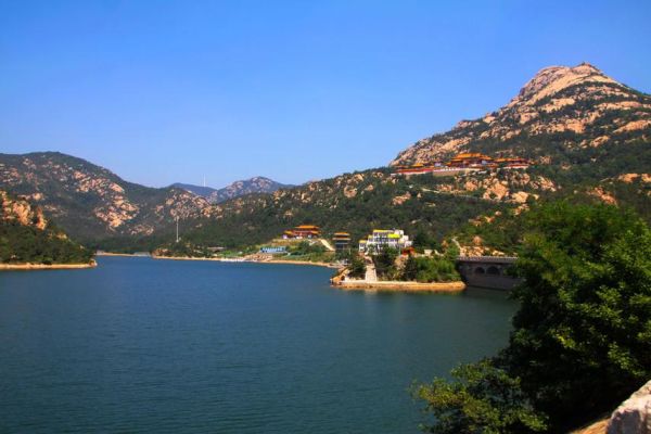 海阳招虎山( 山顶景色怎么样)