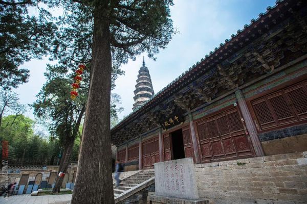 灵岩寺(你知道为什么吗)