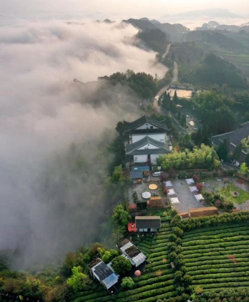 贵州好玩吗(  值得花时间去吗)