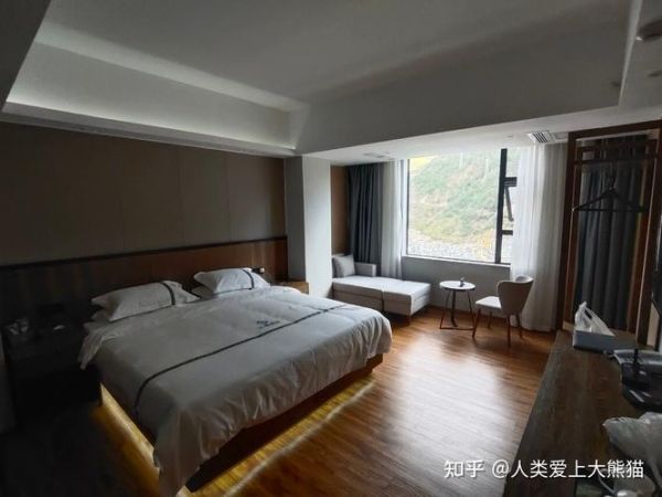 雅江住宿(哪家酒店更有当地特色)