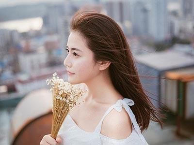 巨蟹座的女人婚姻状况(她们的婚姻生活会很幸福吗)