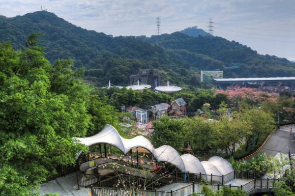 华侨城旅游度假区(  和别的景区有什么不一样)