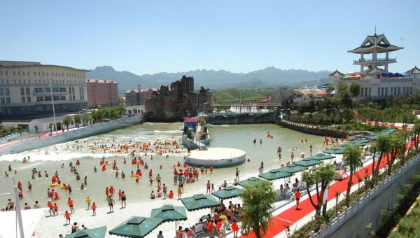 白鹿温泉旅游度假景区(  现在还有哪些历史故事)