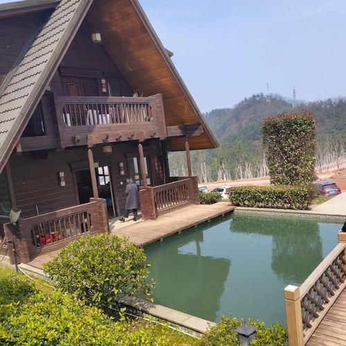 越龙山国际旅游度假区(值得去住一住吗)